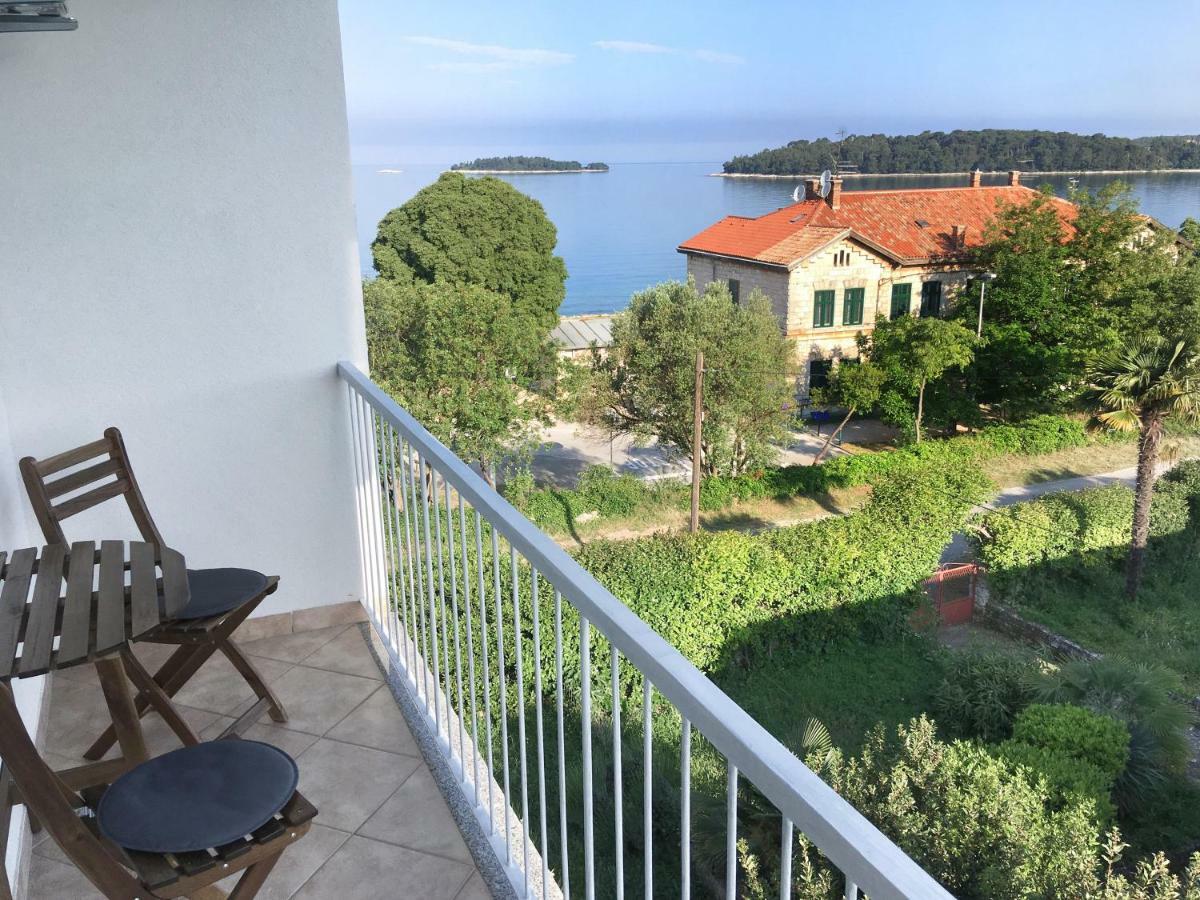 Apartment With A View Ровінь Екстер'єр фото